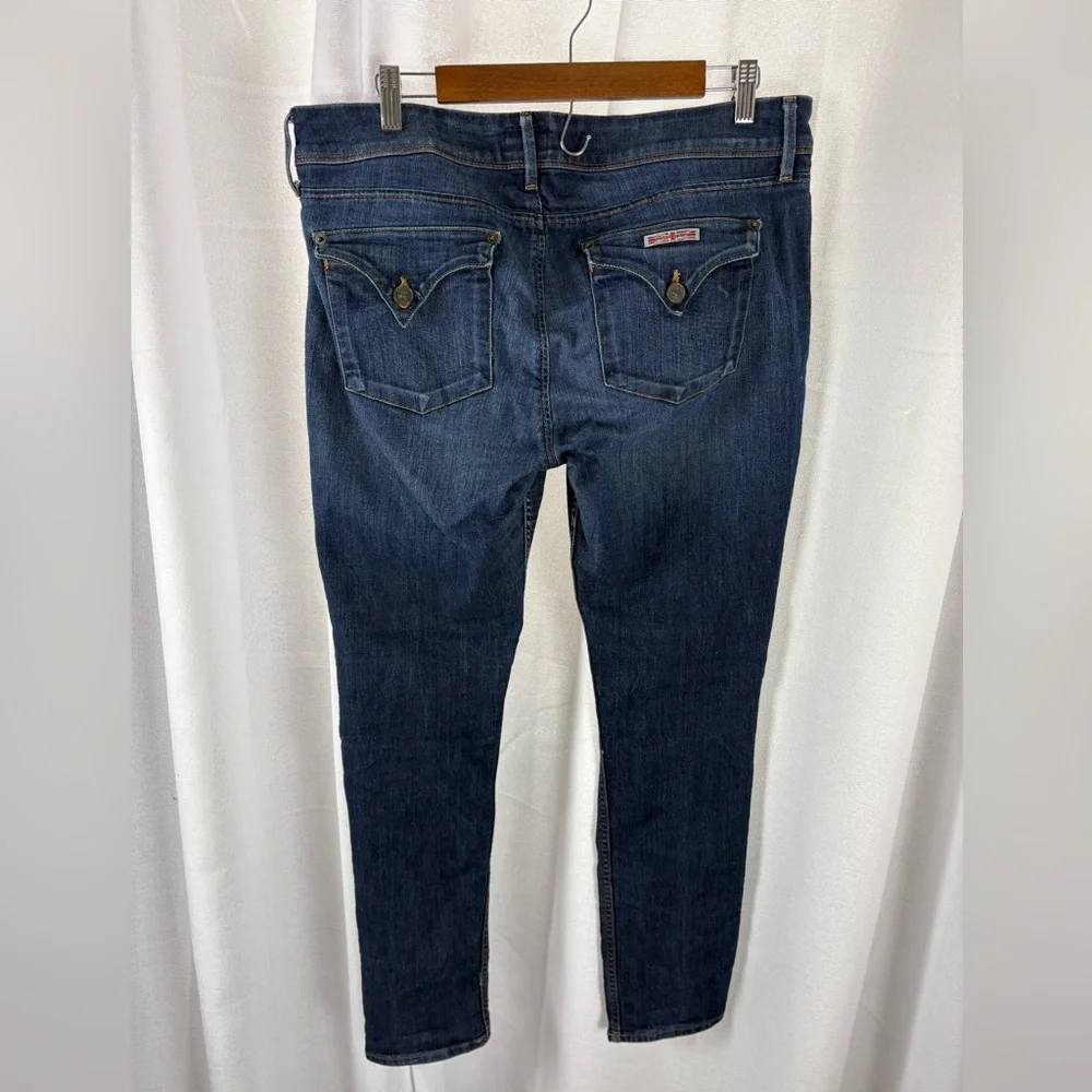 HUDSON Collin Flap Pocket Skinny Jean Size 32 Distressed EUC 612‎